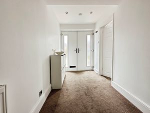 Entrance Hallway- click for photo gallery